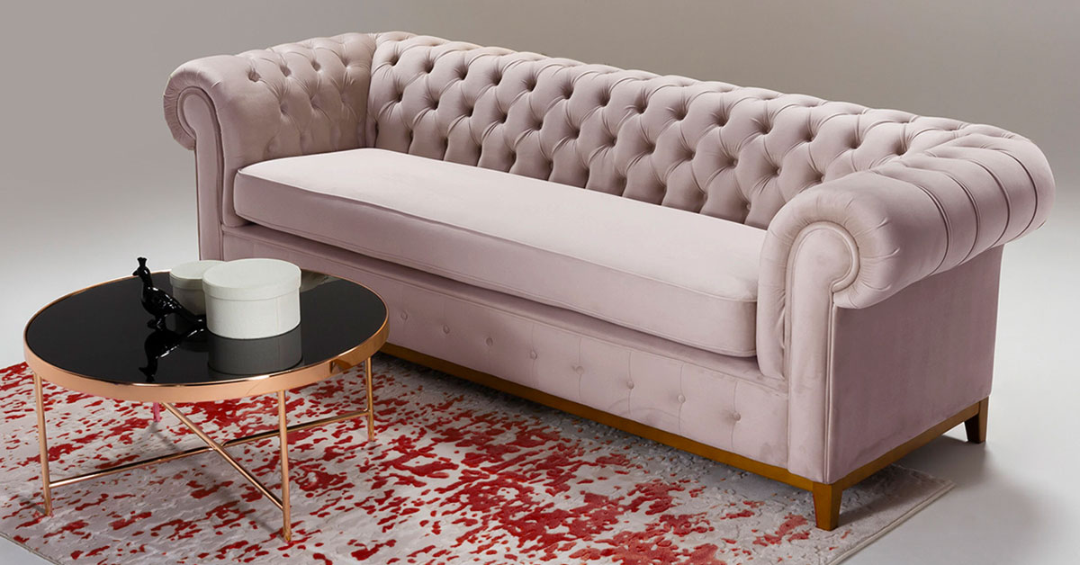 Sofas und Sessel in der Farbe Puderrosa